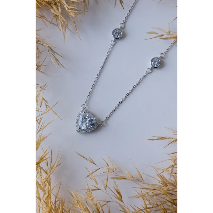 Kalp Zirkon Taş Detaylı Silver 925 Gümüş Kolye