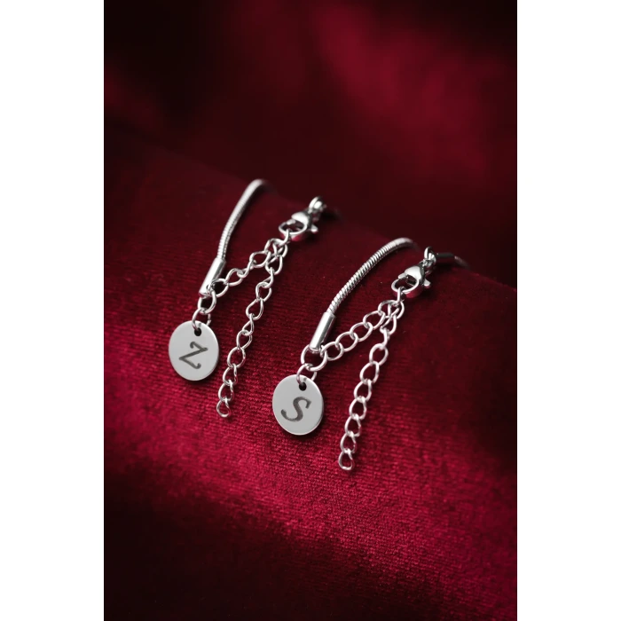 Harf Charmlı Çelik Bileklik
