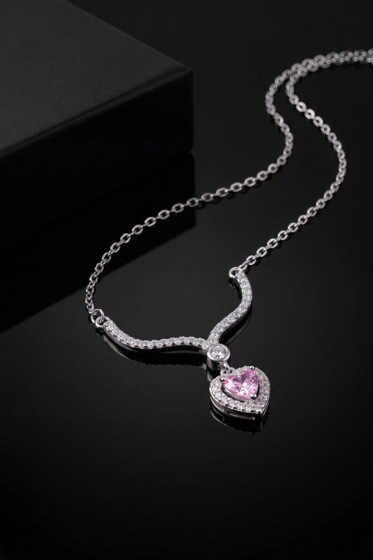 Pembe Taş Detaylı Kalp Silver 925 Gümüş Kolye